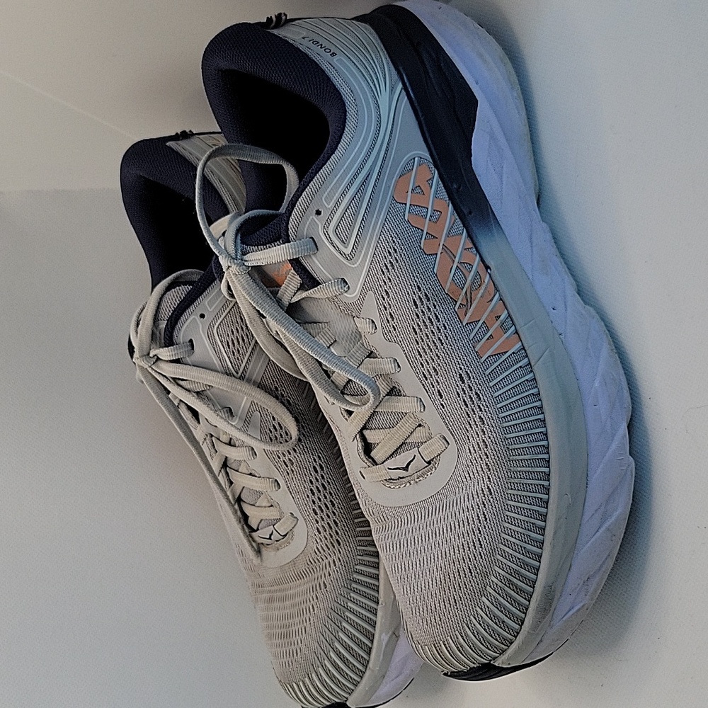 Hoka bondi 7 🤩Grey & Navy Ladies 9